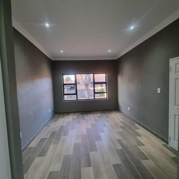 To Let 3 Bedroom Property for Rent in Norkem Park Gauteng