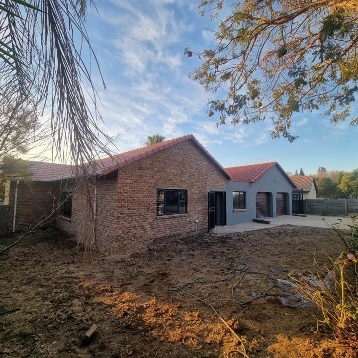 To Let 3 Bedroom Property for Rent in Norkem Park Gauteng