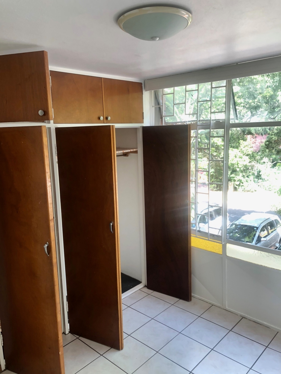 2 Bedroom Property for Sale in Brummeria Gauteng