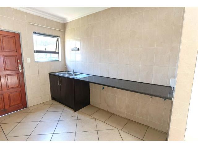 To Let 6 Bedroom Property for Rent in Valley View Estate Gauteng