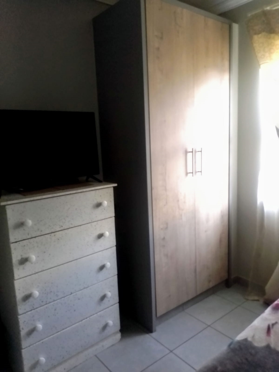 To Let 3 Bedroom Property for Rent in Lotus Gardens Gauteng