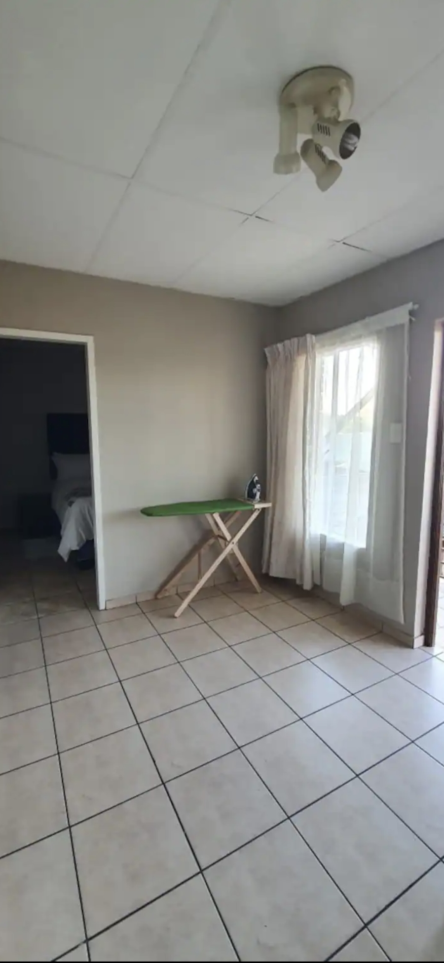 To Let 2 Bedroom Property for Rent in Braamfontein Werf Gauteng