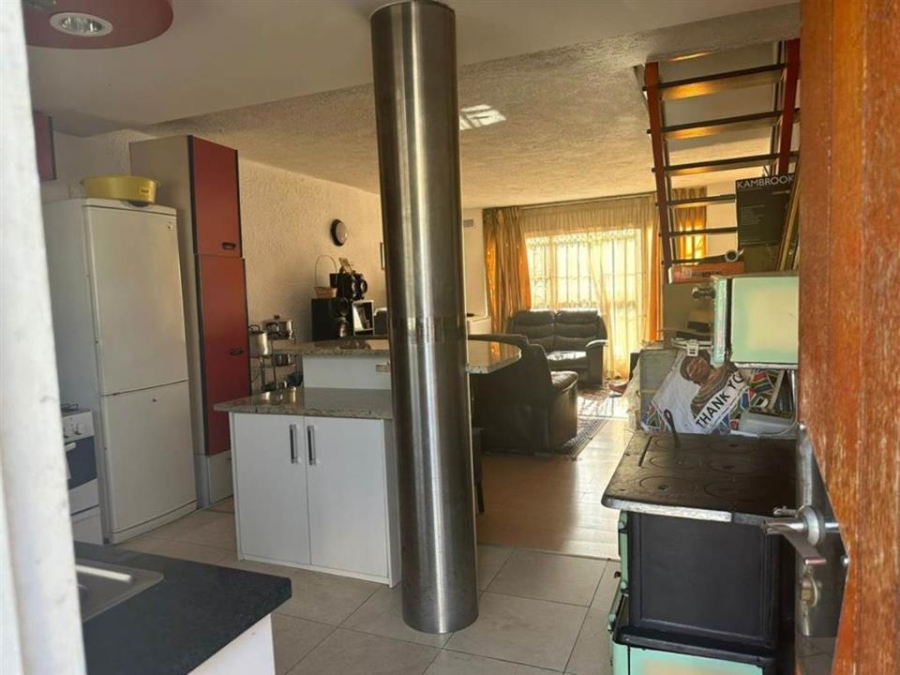 2 Bedroom Property for Sale in Mimosa Park Gauteng