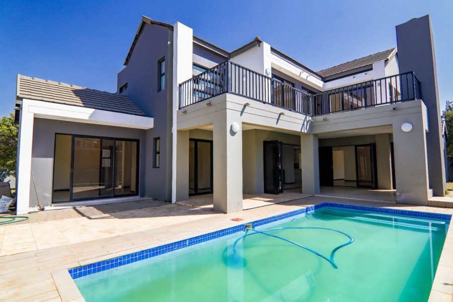 6 Bedroom Property for Sale in Amberfield Valley Gauteng