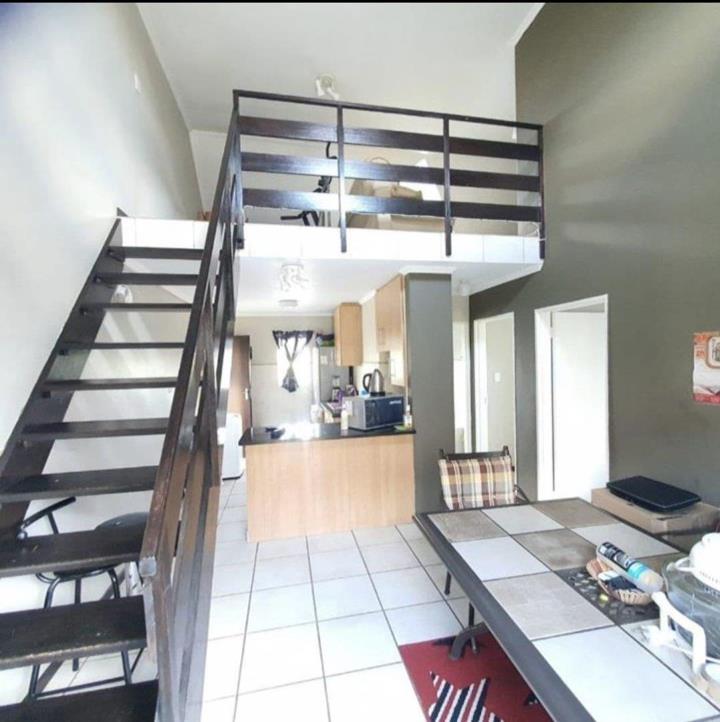 2 Bedroom Property for Sale in Kosmosdal Gauteng