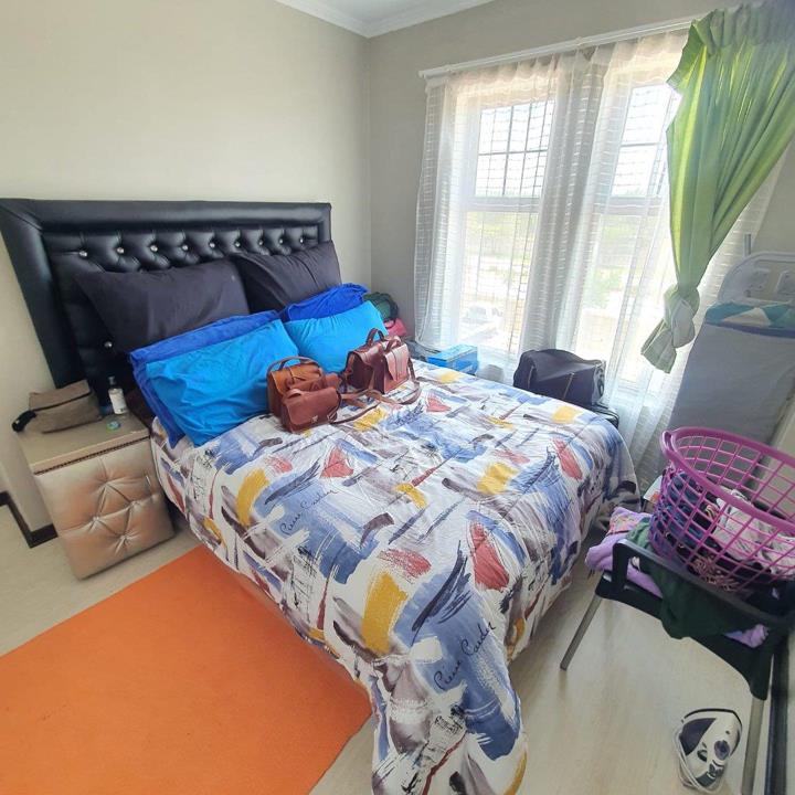 2 Bedroom Property for Sale in Kosmosdal Gauteng