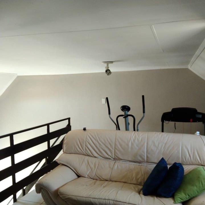 2 Bedroom Property for Sale in Kosmosdal Gauteng