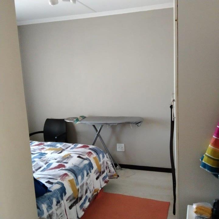 2 Bedroom Property for Sale in Kosmosdal Gauteng