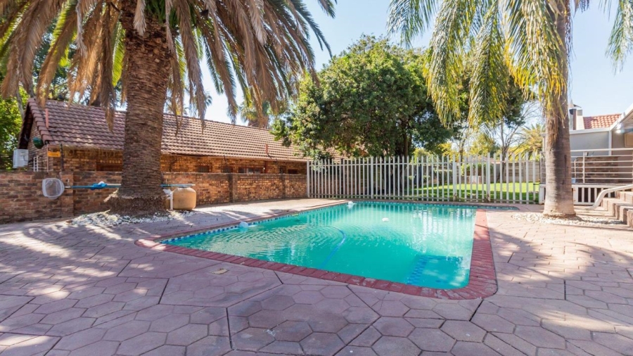 3 Bedroom Property for Sale in The Reeds Gauteng