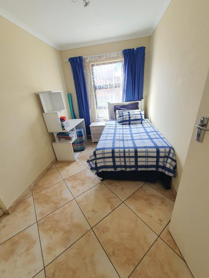 4 Bedroom Property for Sale in Summerfields Estate Gauteng