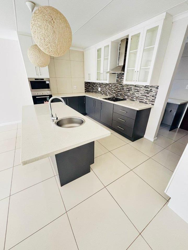 3 Bedroom Property for Sale in Kosmosdal Gauteng