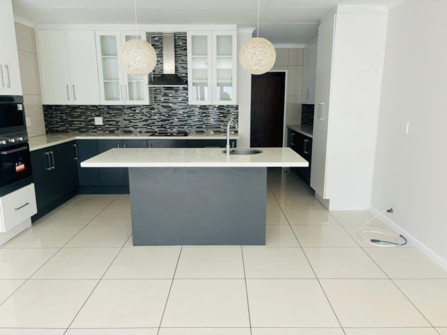 3 Bedroom Property for Sale in Kosmosdal Gauteng