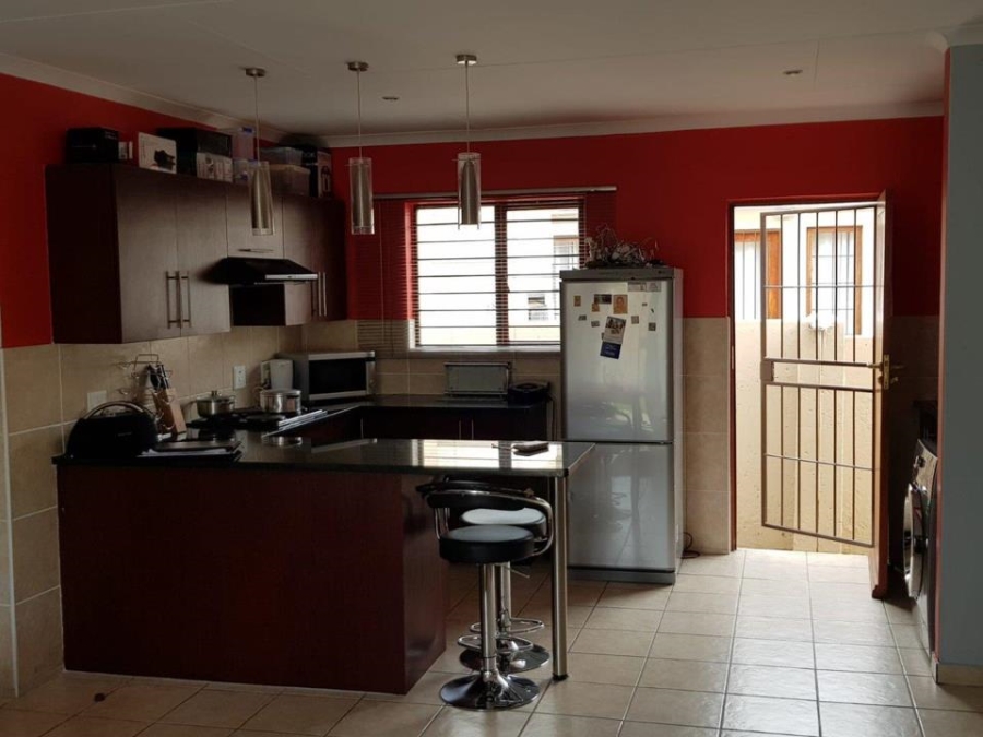 To Let 3 Bedroom Property for Rent in The Reeds Gauteng