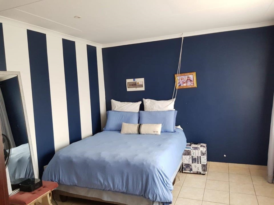 To Let 3 Bedroom Property for Rent in The Reeds Gauteng