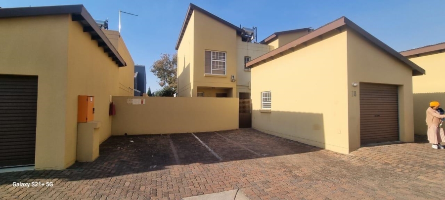 3 Bedroom Property for Sale in Rynfield Gauteng