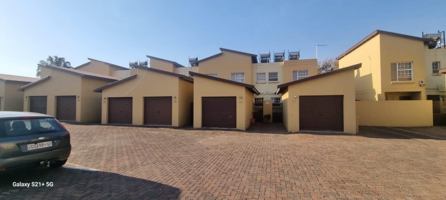 3 Bedroom Property for Sale in Rynfield Gauteng