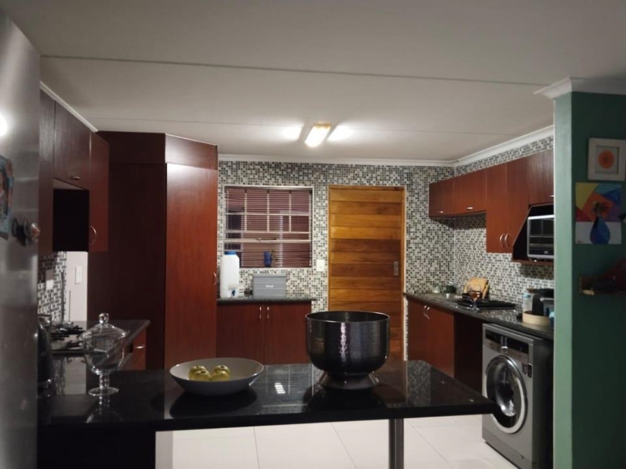 3 Bedroom Property for Sale in Rynfield Gauteng