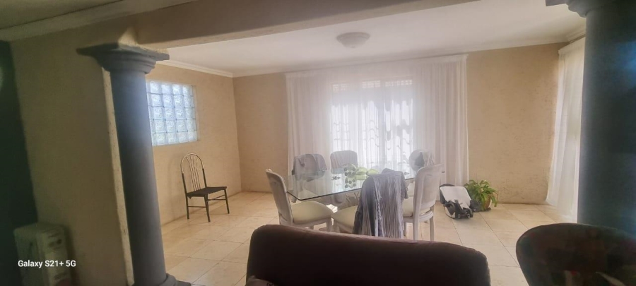 3 Bedroom Property for Sale in Etwatwa Gauteng