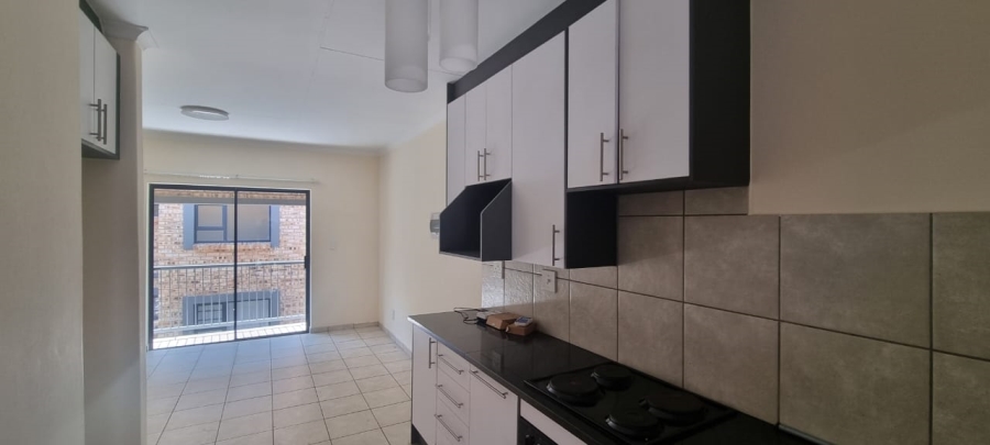 2 Bedroom Property for Sale in Crystal Park Gauteng