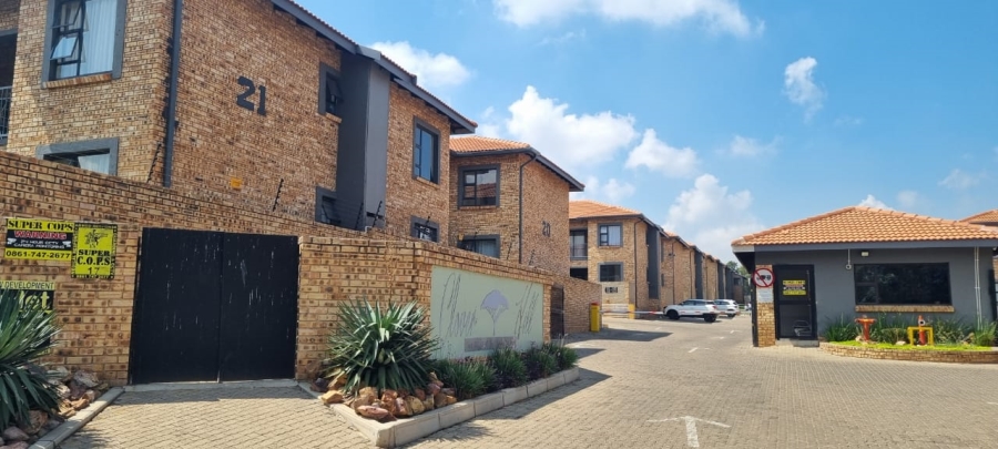 2 Bedroom Property for Sale in Crystal Park Gauteng