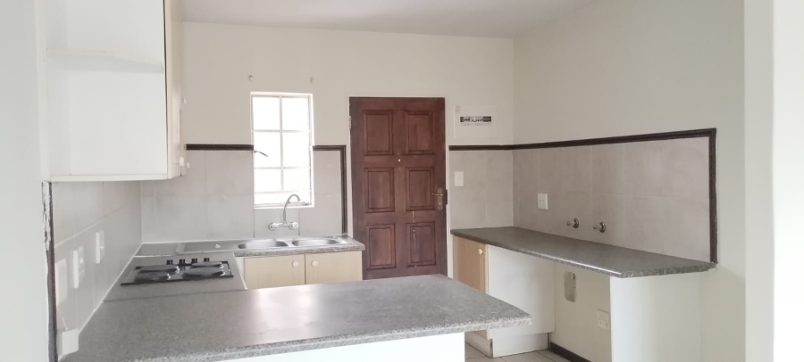 To Let 2 Bedroom Property for Rent in Eco Park Gauteng