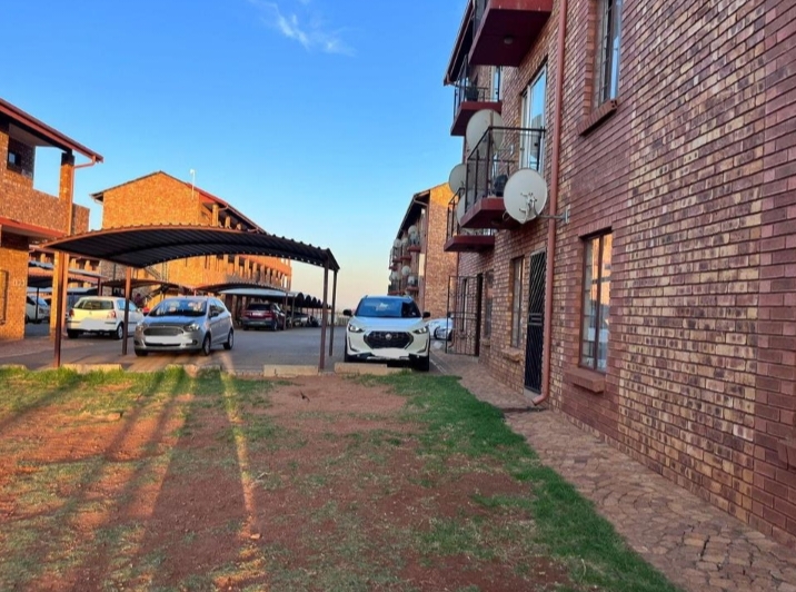 To Let 2 Bedroom Property for Rent in Lotus Gardens Gauteng