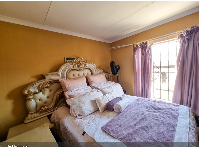 3 Bedroom Property for Sale in Cosmo City Gauteng