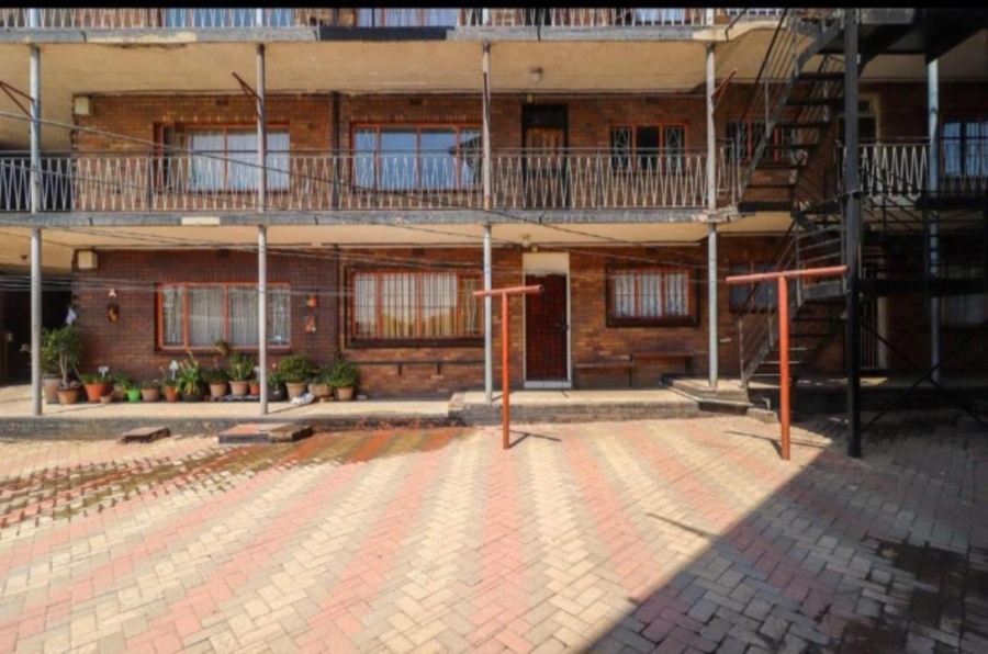 1 Bedroom Property for Sale in Elsburg Gauteng