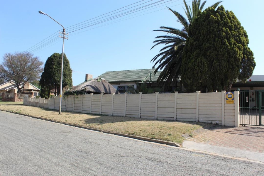 4 Bedroom Property for Sale in Elsburg Gauteng