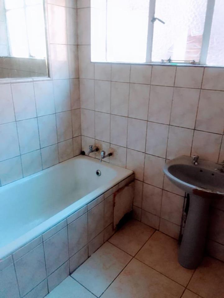 3 Bedroom Property for Sale in Hillbrow Gauteng