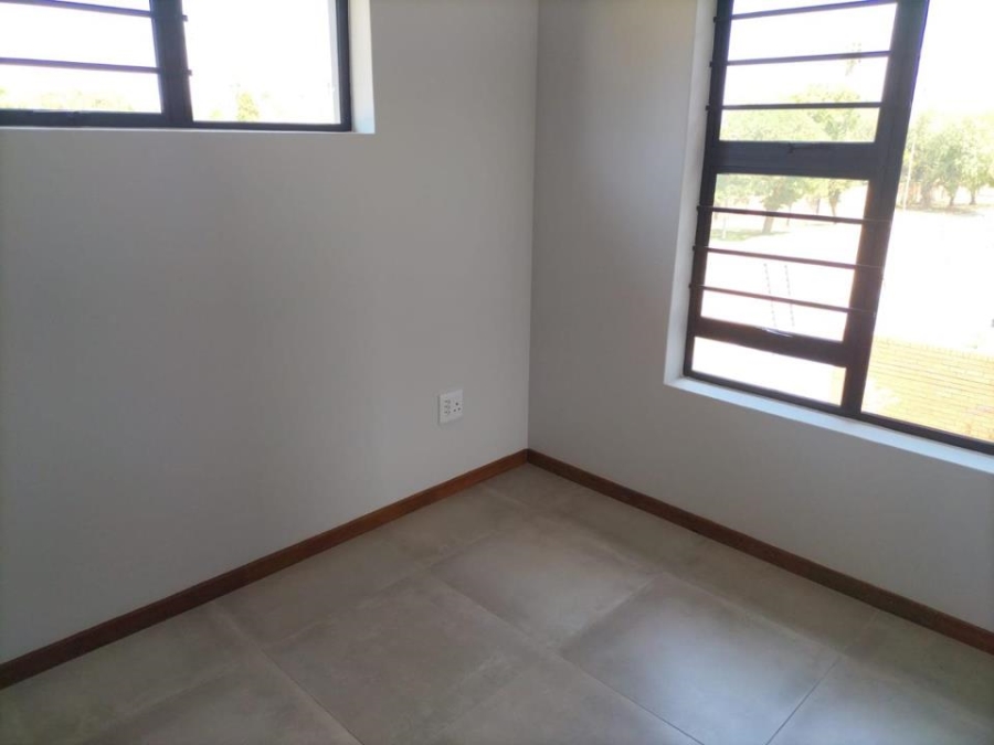 5 Bedroom Property for Sale in Pomona Gauteng