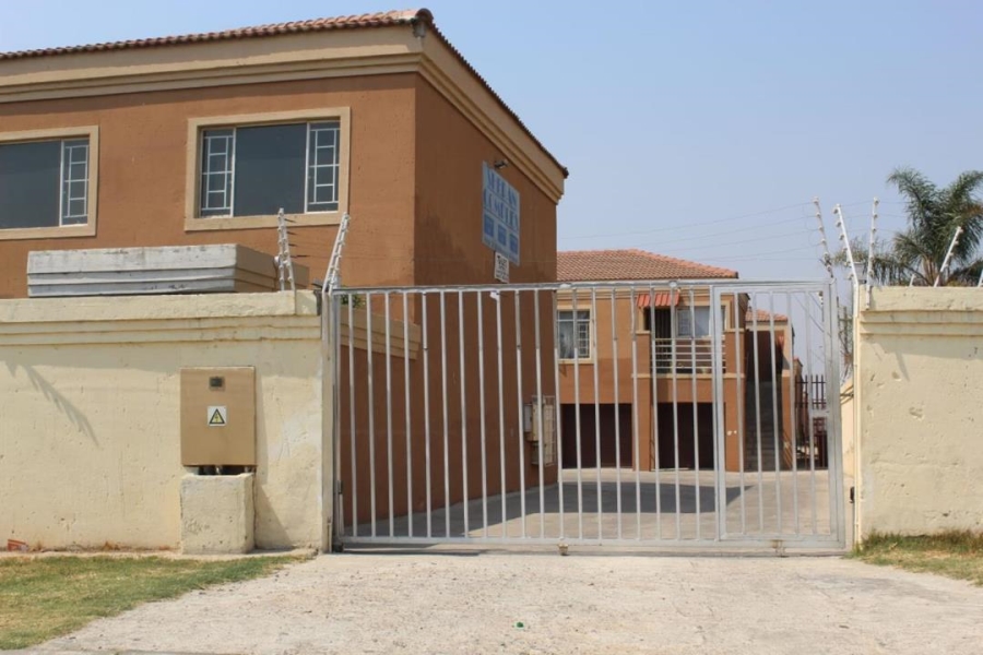 3 Bedroom Property for Sale in Elsburg Gauteng