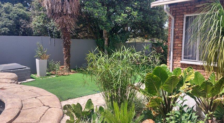 4 Bedroom Property for Sale in Beyerspark Gauteng