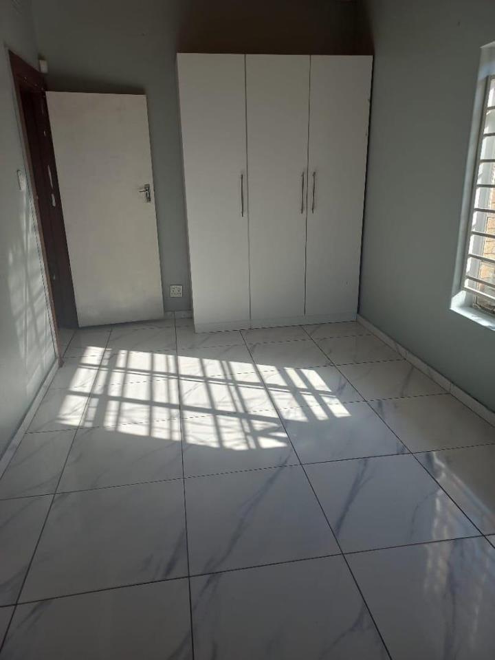 To Let 4 Bedroom Property for Rent in Elsburg Gauteng