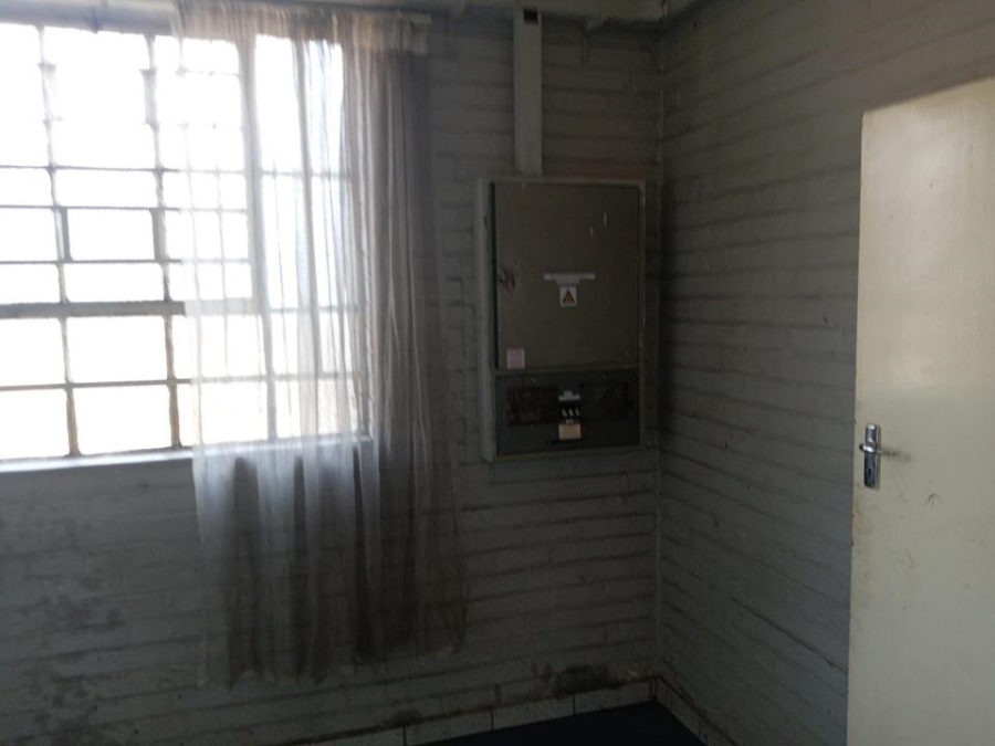 To Let commercial Property for Rent in Delville Gauteng