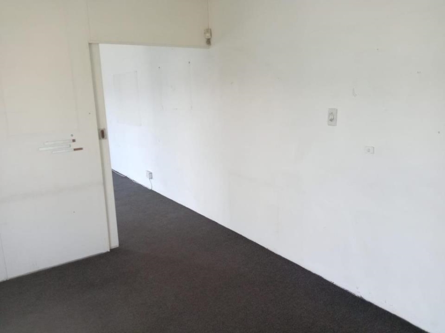 To Let commercial Property for Rent in Delville Gauteng