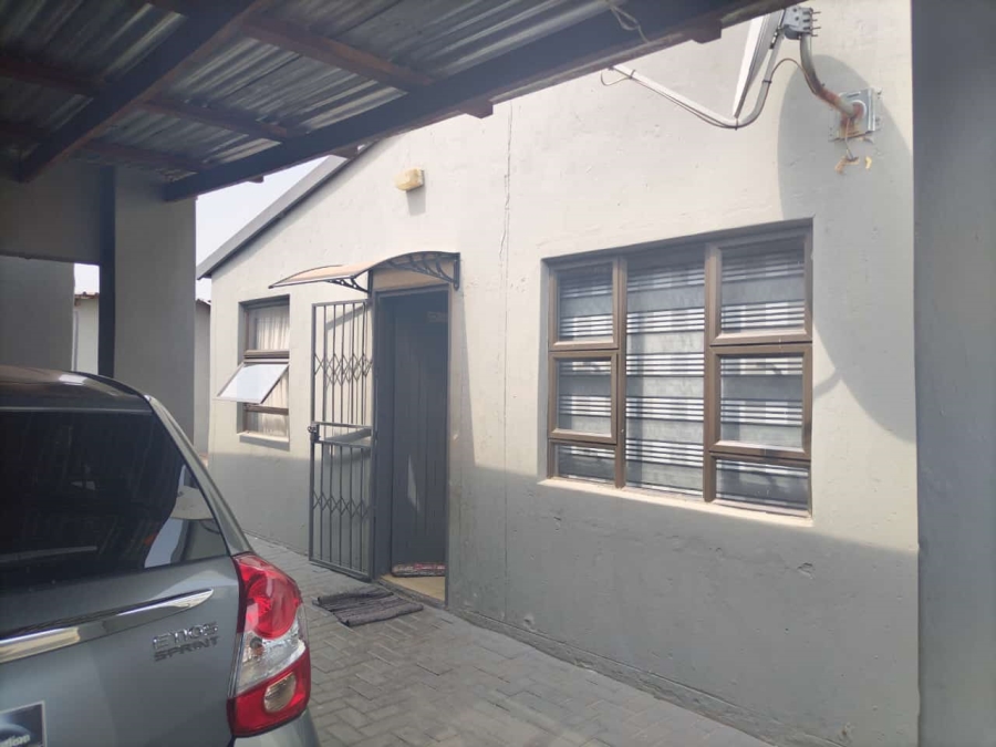 4 Bedroom Property for Sale in Glen Ridge Gauteng