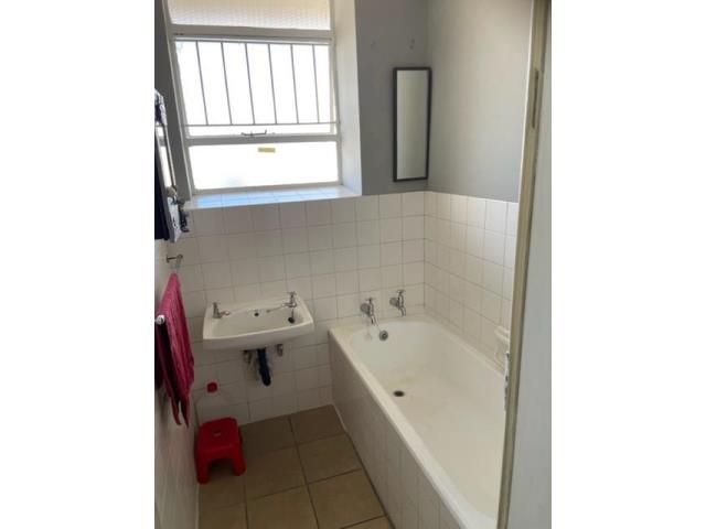 Room for rent in Brummeria Gauteng. Listed by PropertyCentral