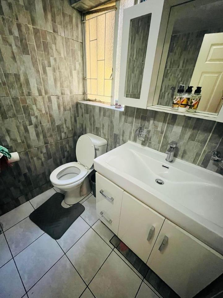 To Let 2 Bedroom Property for Rent in Castleview Gauteng