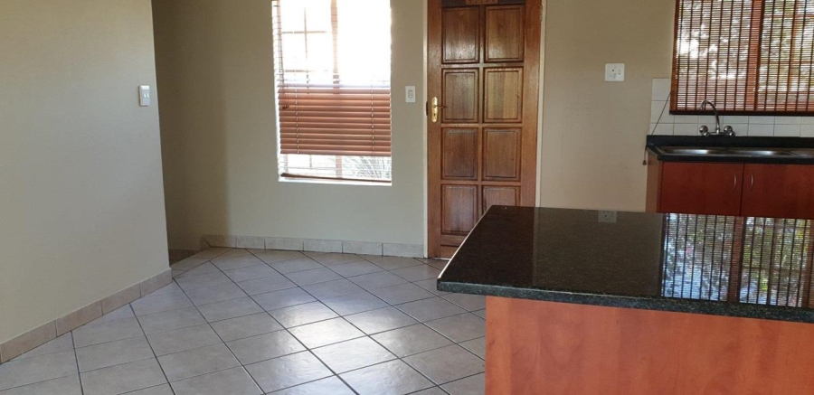 To Let 3 Bedroom Property for Rent in Country View Gauteng