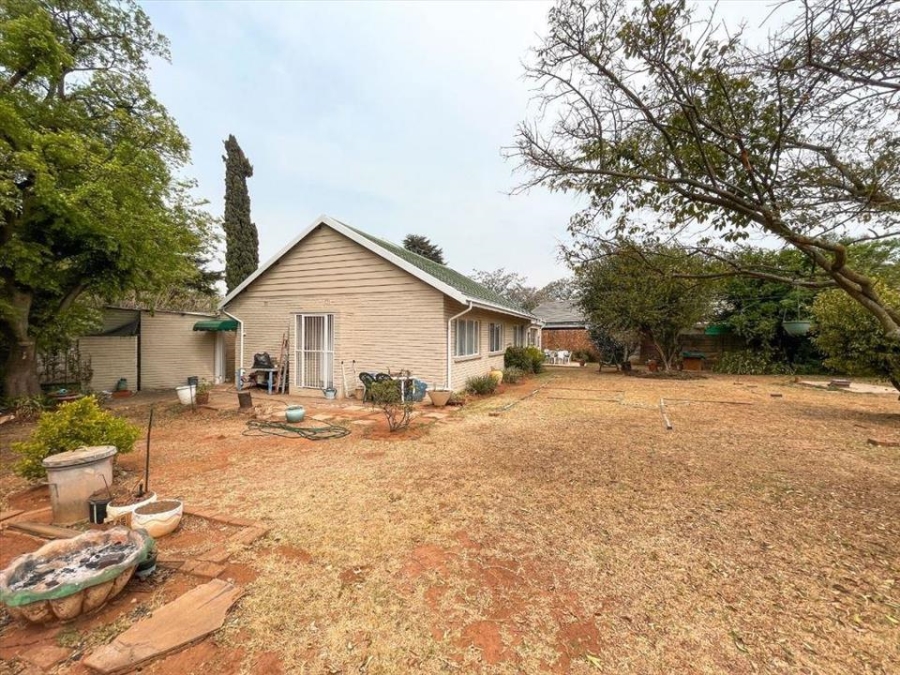 3 Bedroom Property for Sale in Parkdene Gauteng