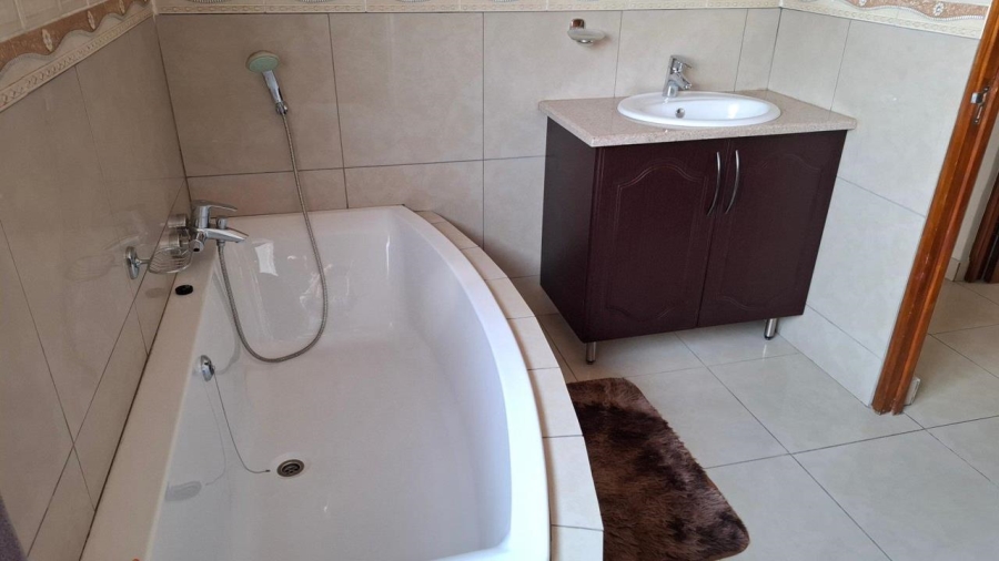 4 Bedroom Property for Sale in Parkrand Gauteng