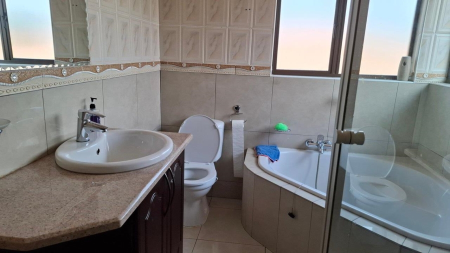 4 Bedroom Property for Sale in Parkrand Gauteng