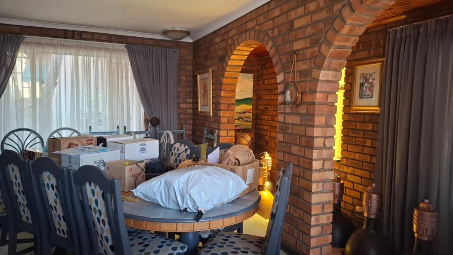 3 Bedroom Property for Sale in Ravenswood Gauteng