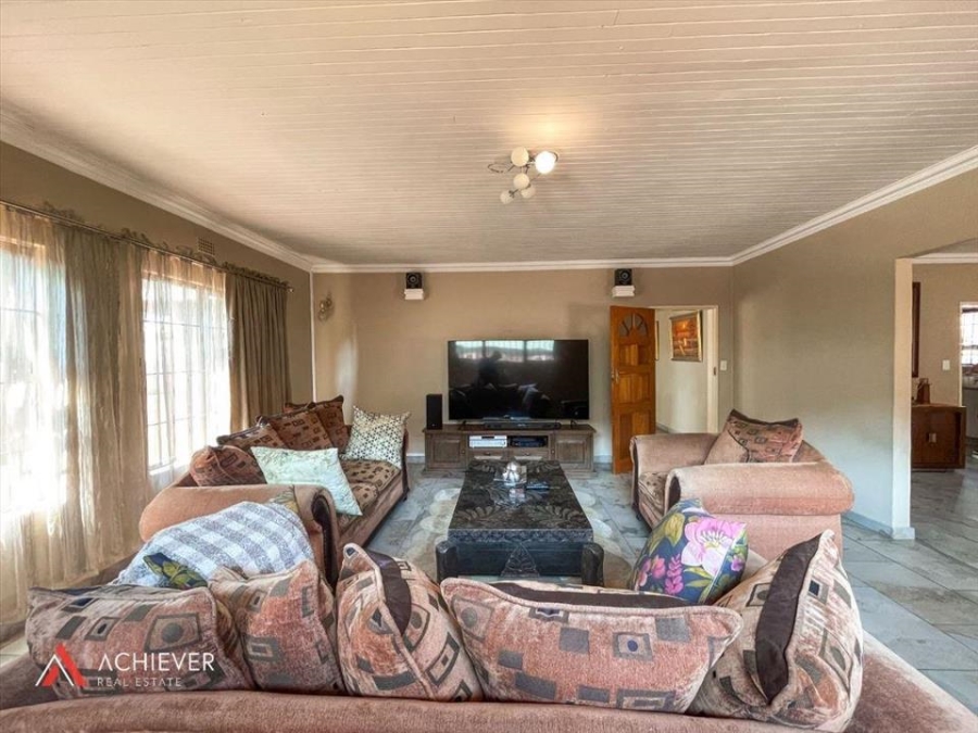 4 Bedroom Property for Sale in Sunward Park Gauteng