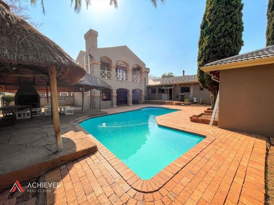 4 Bedroom Property for Sale in Sunward Park Gauteng