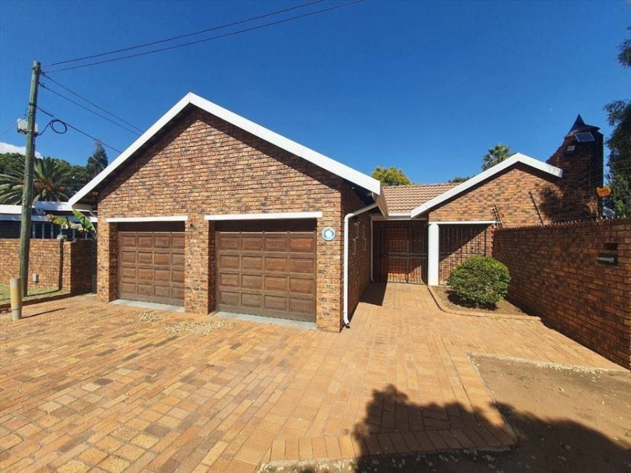 4 Bedroom Property for Sale in Sunward Park Gauteng