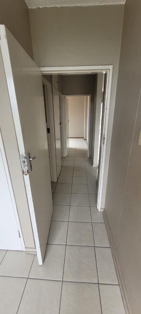 2 Bedroom Property for Sale in Sunnyside Gauteng