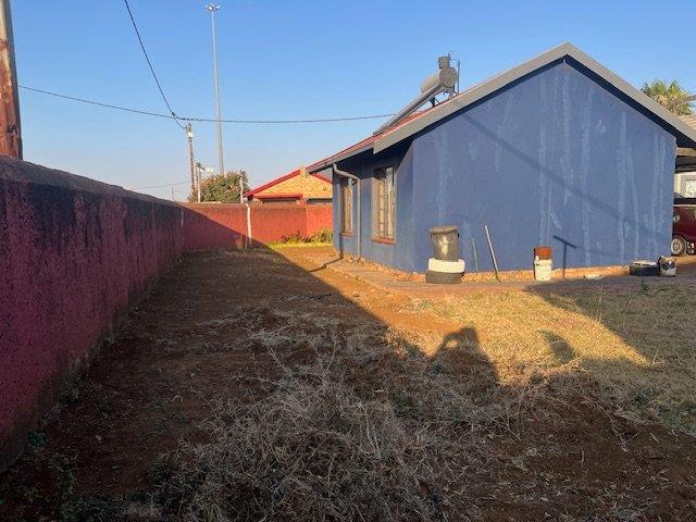 2 Bedroom Property for Sale in Soshanguve Gauteng