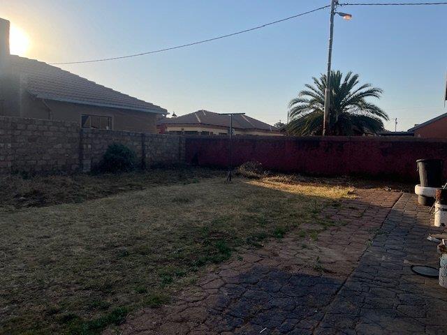 2 Bedroom Property for Sale in Soshanguve Gauteng